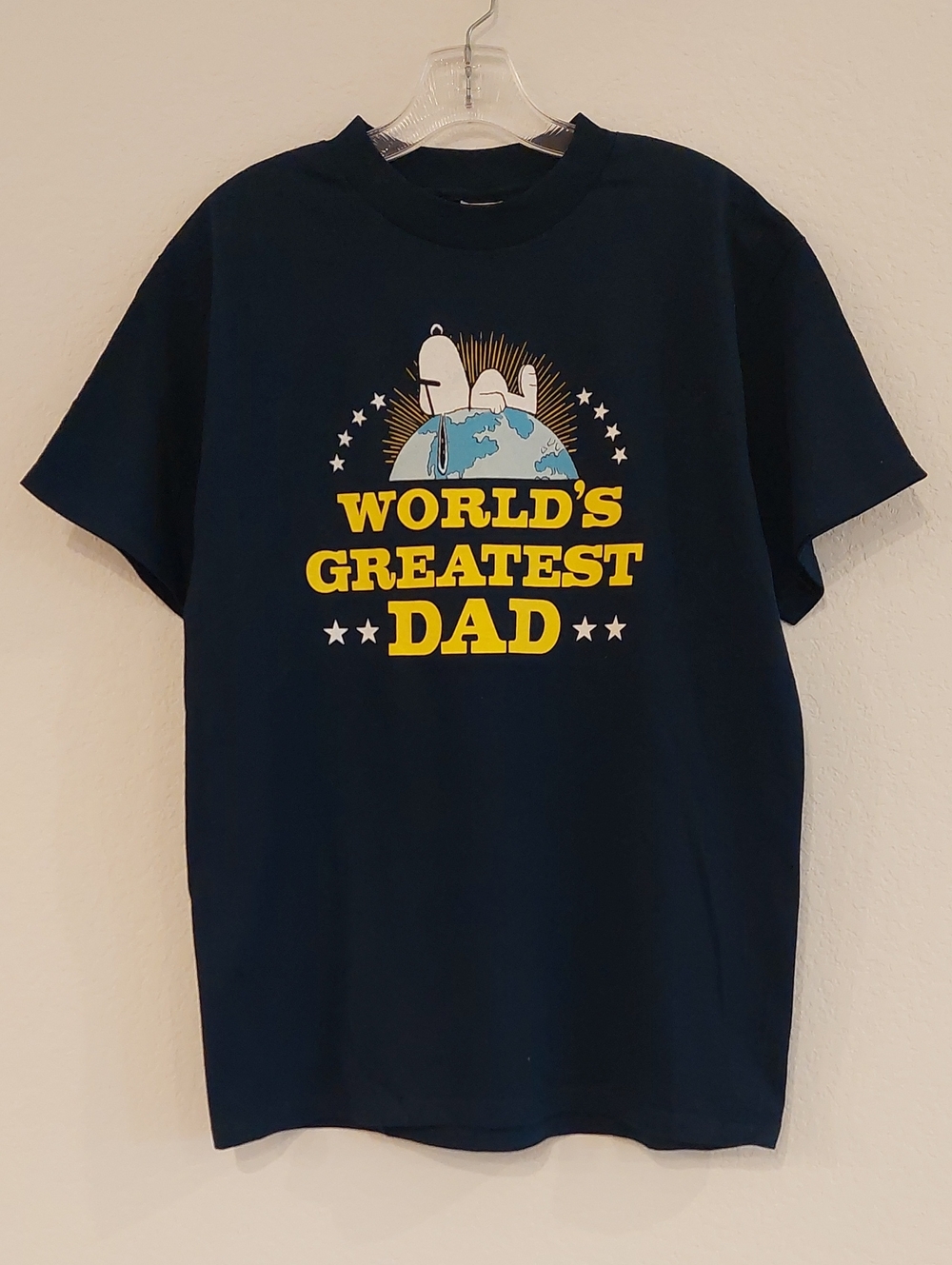 PEANUTS Licensed "WORLD'S GREATEST DAD" SNOOPY T-shirt NWT